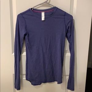 Girls Ivivva long sleeve shirt